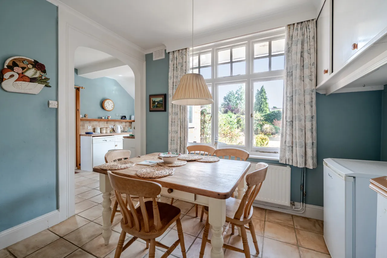 York Road, Farnham, GU9, photo 9