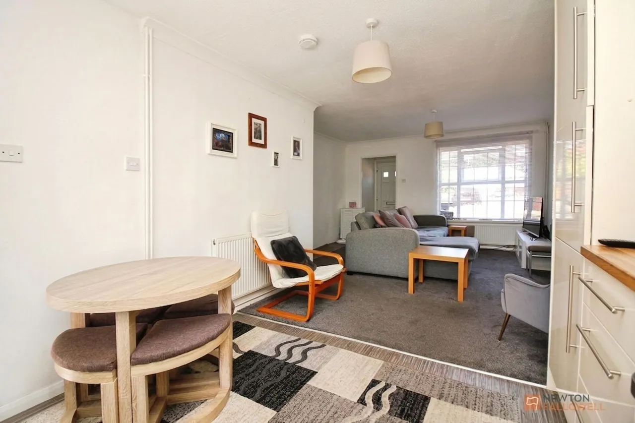 Abbotts Close, Syston, LE7, photo 6