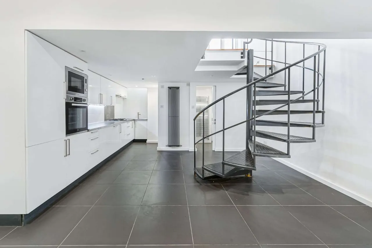 The Grove, Ealing, W5, photo 2