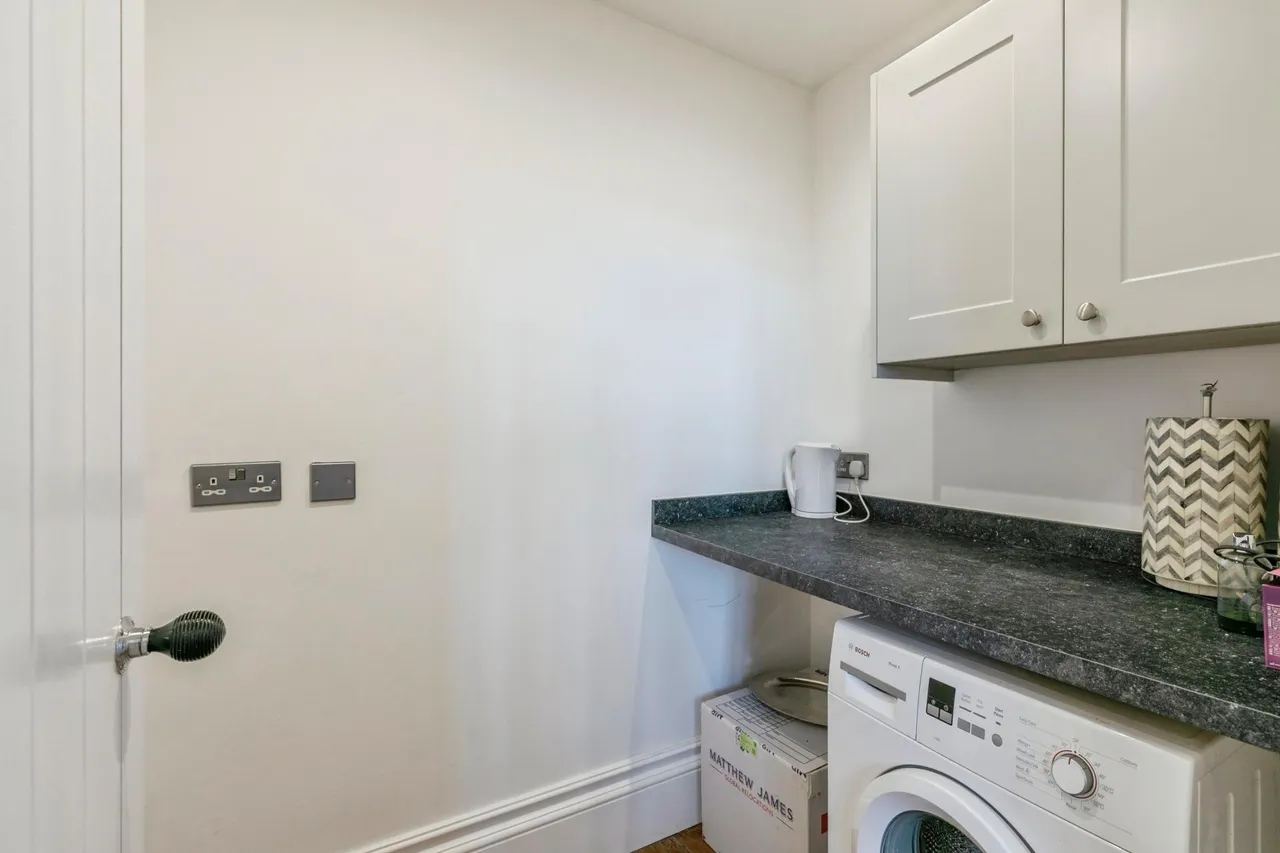 North Road, Huntingdon, PE28, photo 12