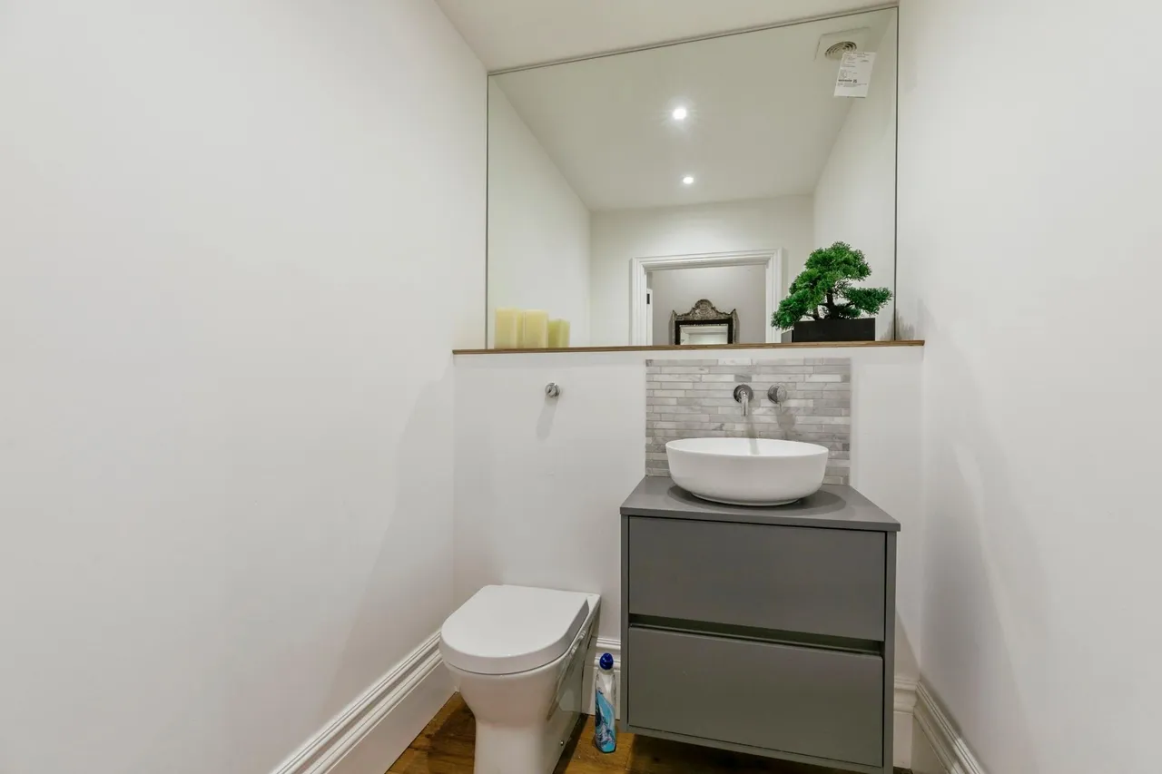 North Road, Huntingdon, PE28, photo 14