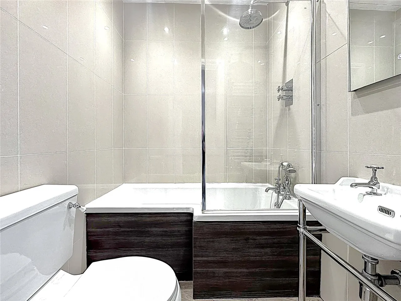 Albion Road, Hounslow, TW3, photo 10