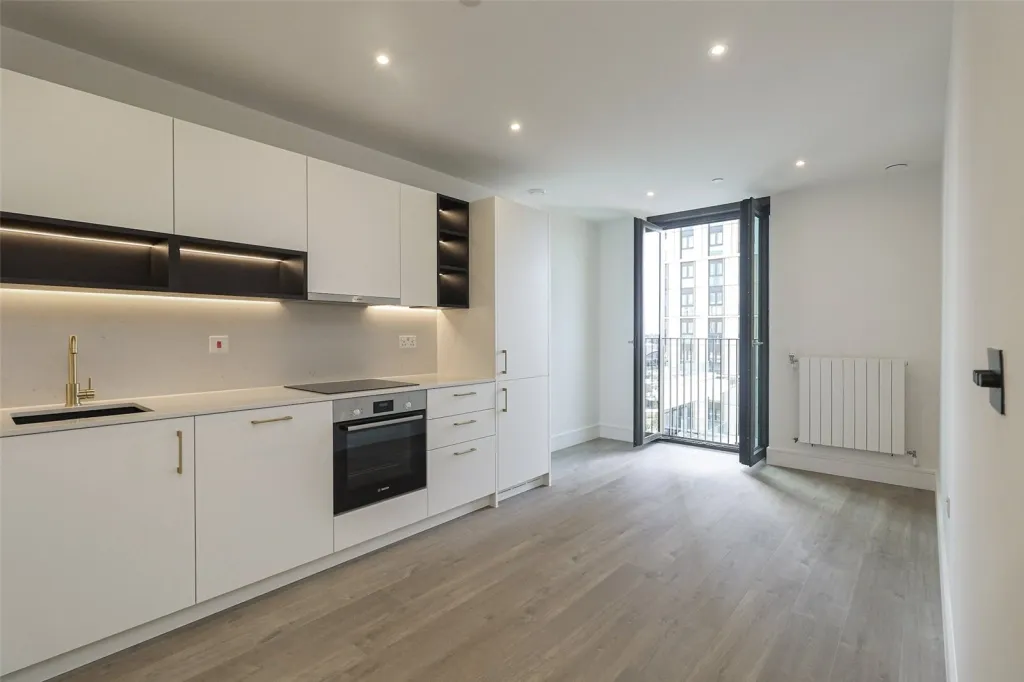 1 bed flat for sale, Affinity View, Upton Park, E16