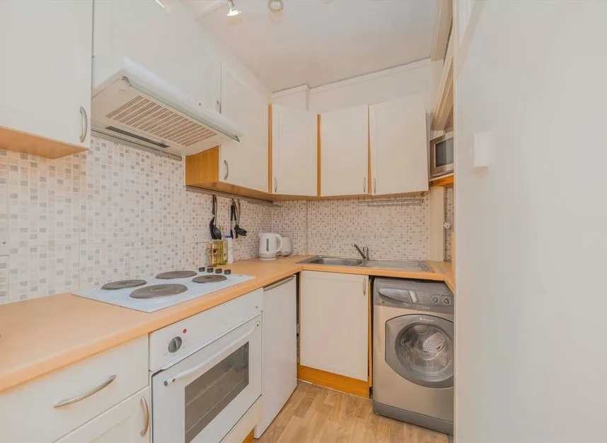 Woburn Place, Bloomsbury, WC1H, photo 4