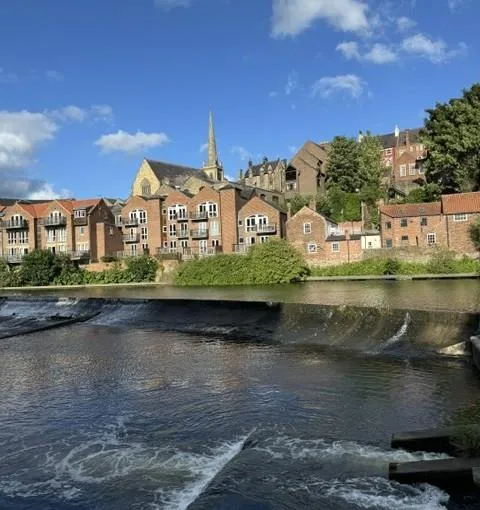 2 bed flat to rent, Back Silver Street, Durham, DH1