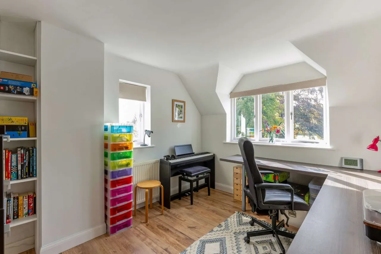 Hilcote Drive, Bourton-on-the-Water, GL54, photo 10