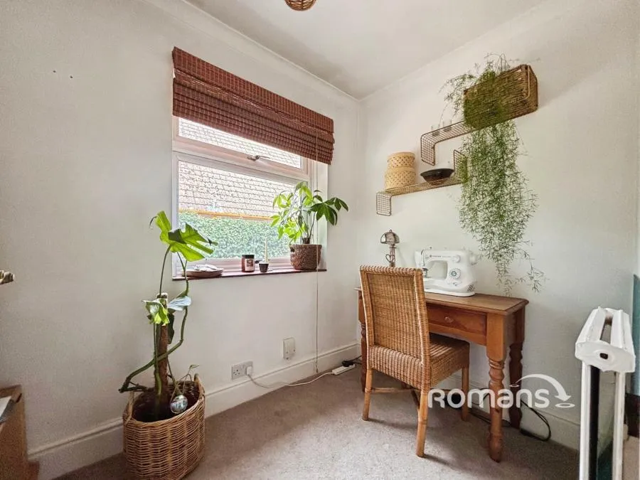 Mill Lane, Yateley, GU46, photo 6