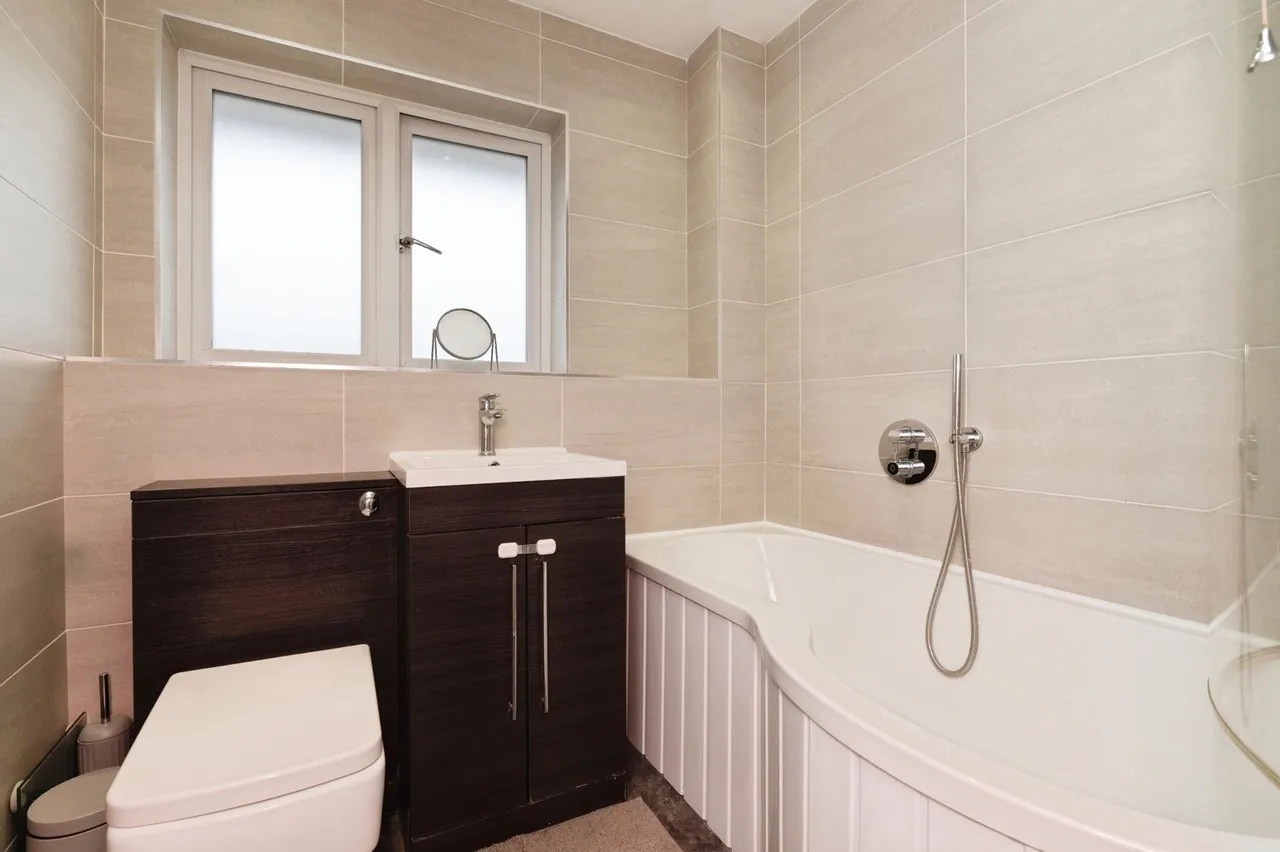 Salix Road, Grays, Essex, RM17, photo 20