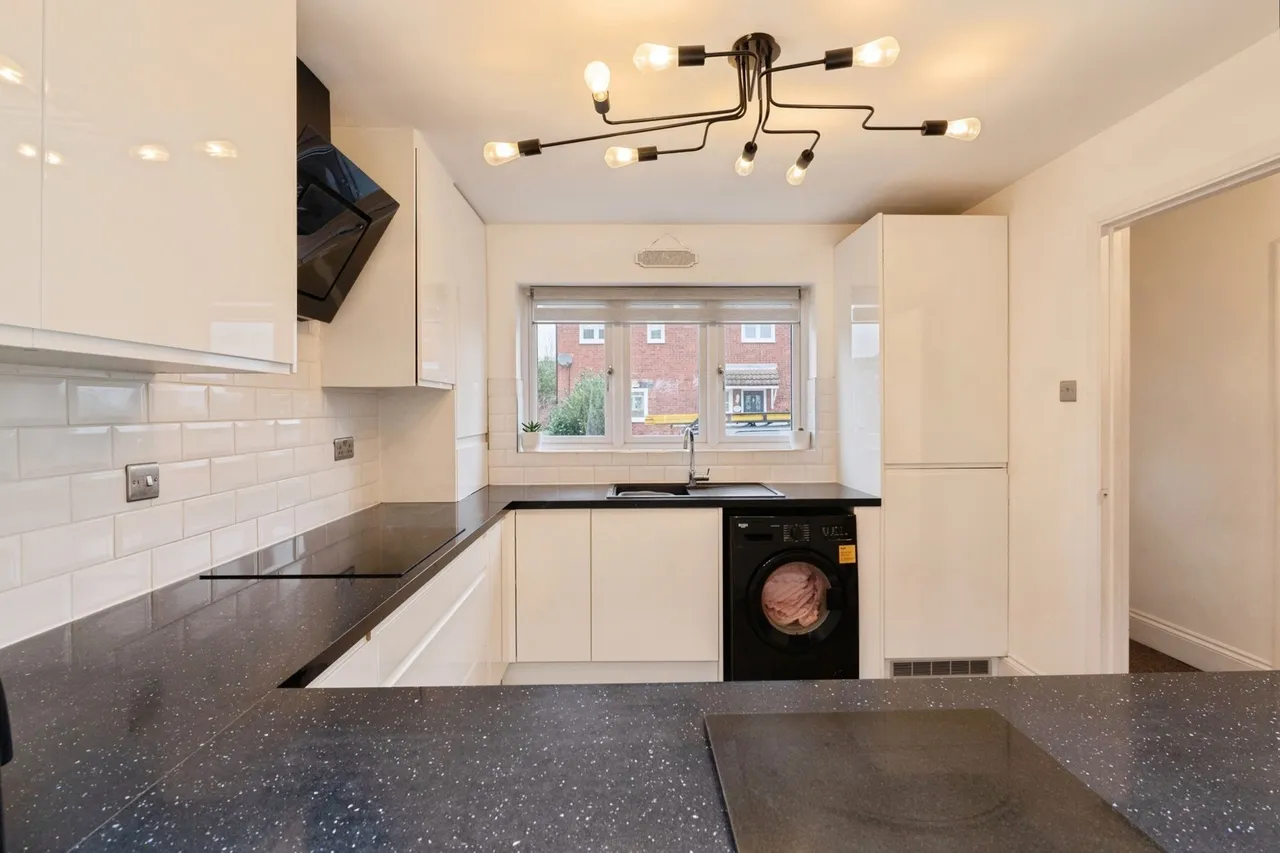 Salix Road, Grays, Essex, RM17, photo 8