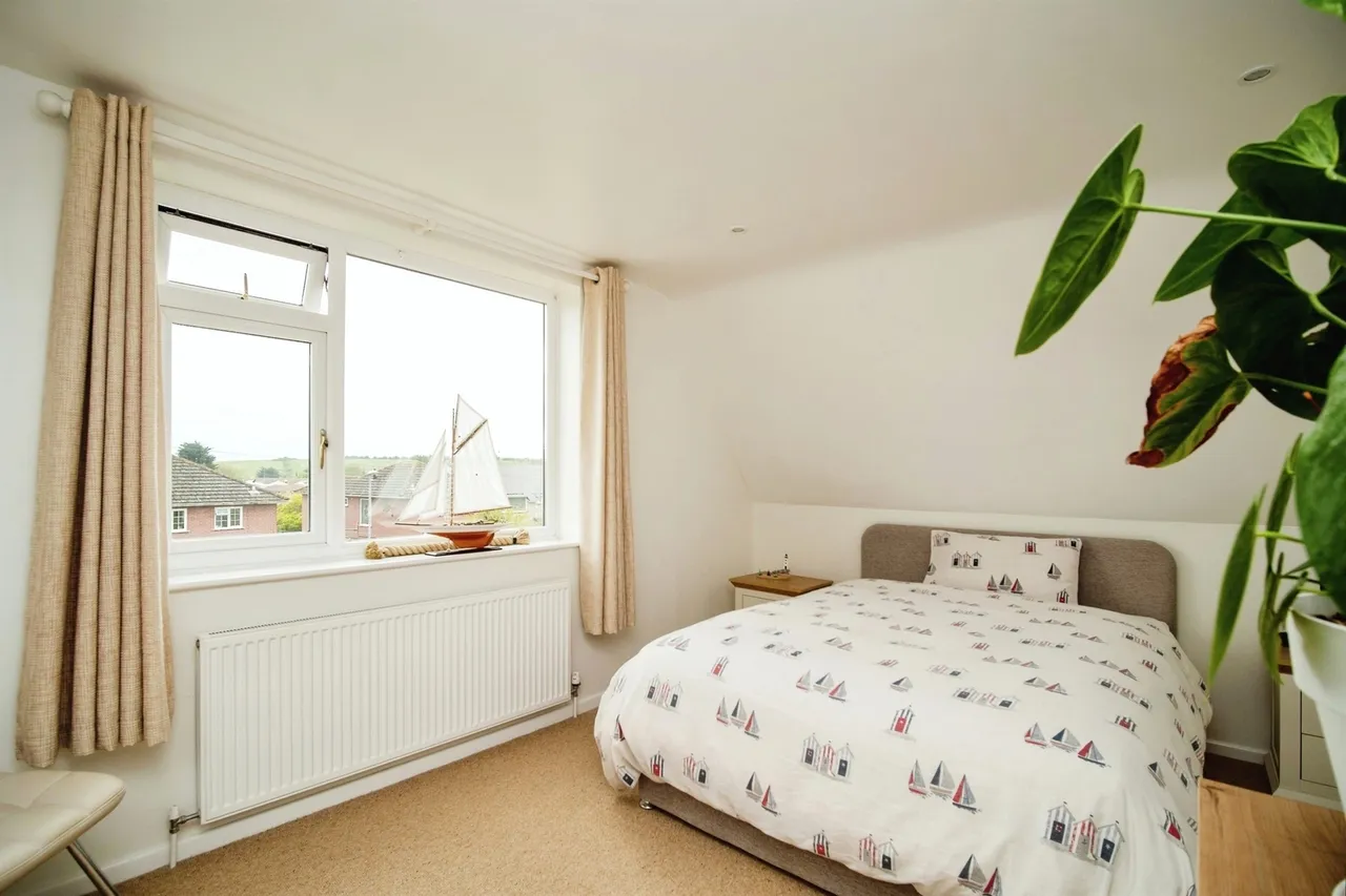 Maunsell Avenue, Preston, DT3, photo 8
