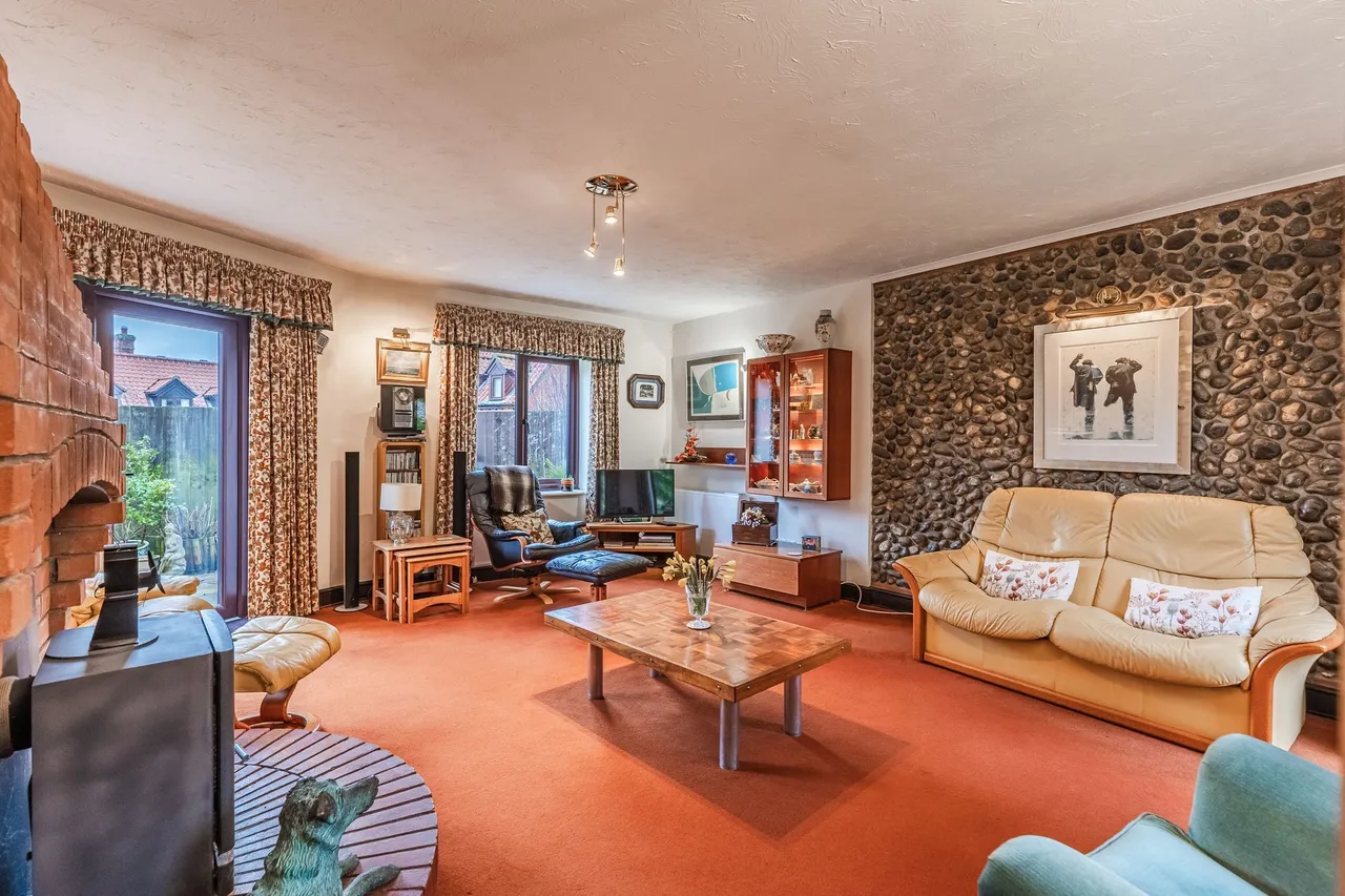 Versatile Coastal Home in Blakeney, photo 4