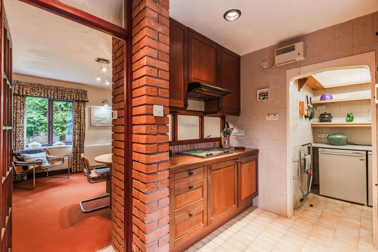 Versatile Coastal Home in Blakeney, photo 9