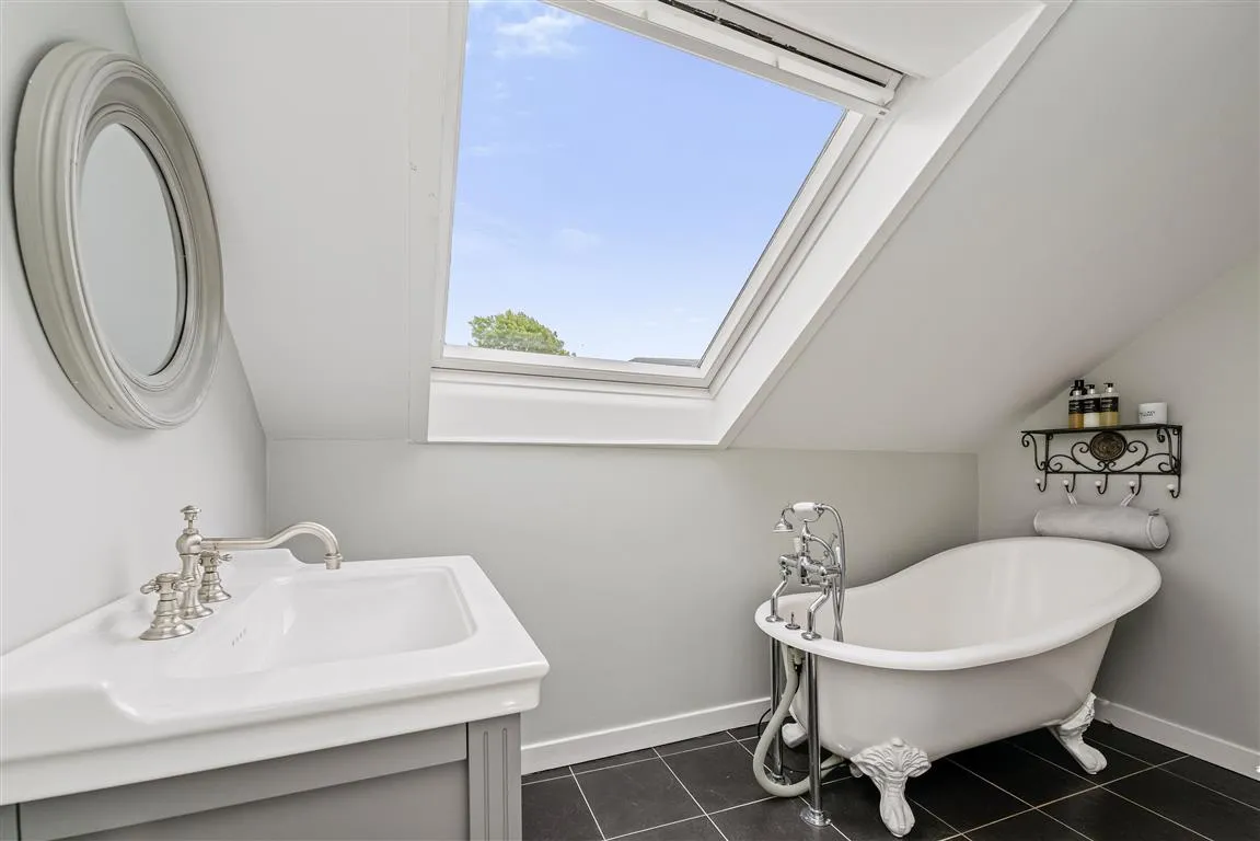 Craigend Farm, East Kilbride, photo 56