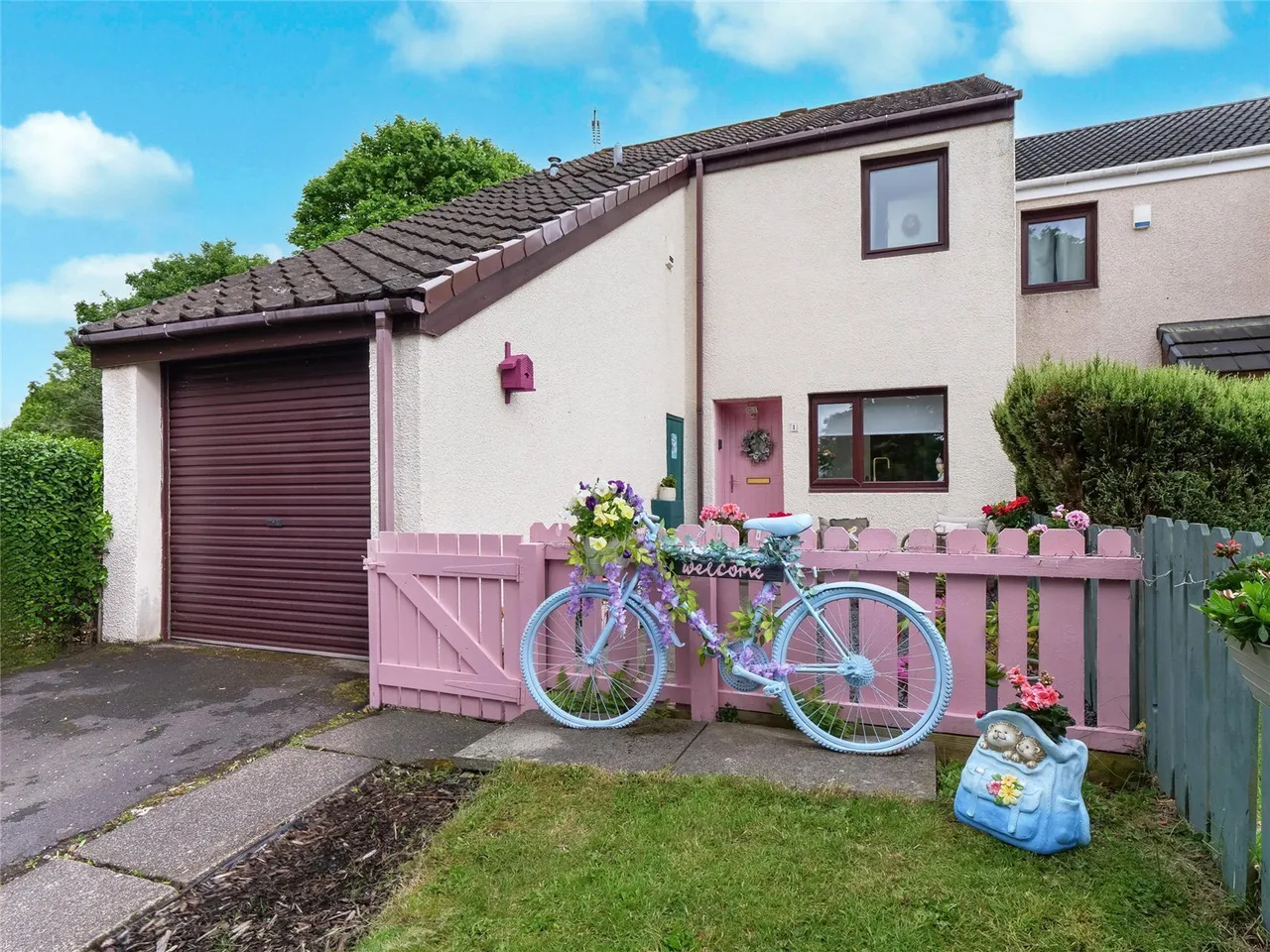 3 bed house for sale — Barra Lane, Broomlands, Irvine, North Ayrshire, KA11