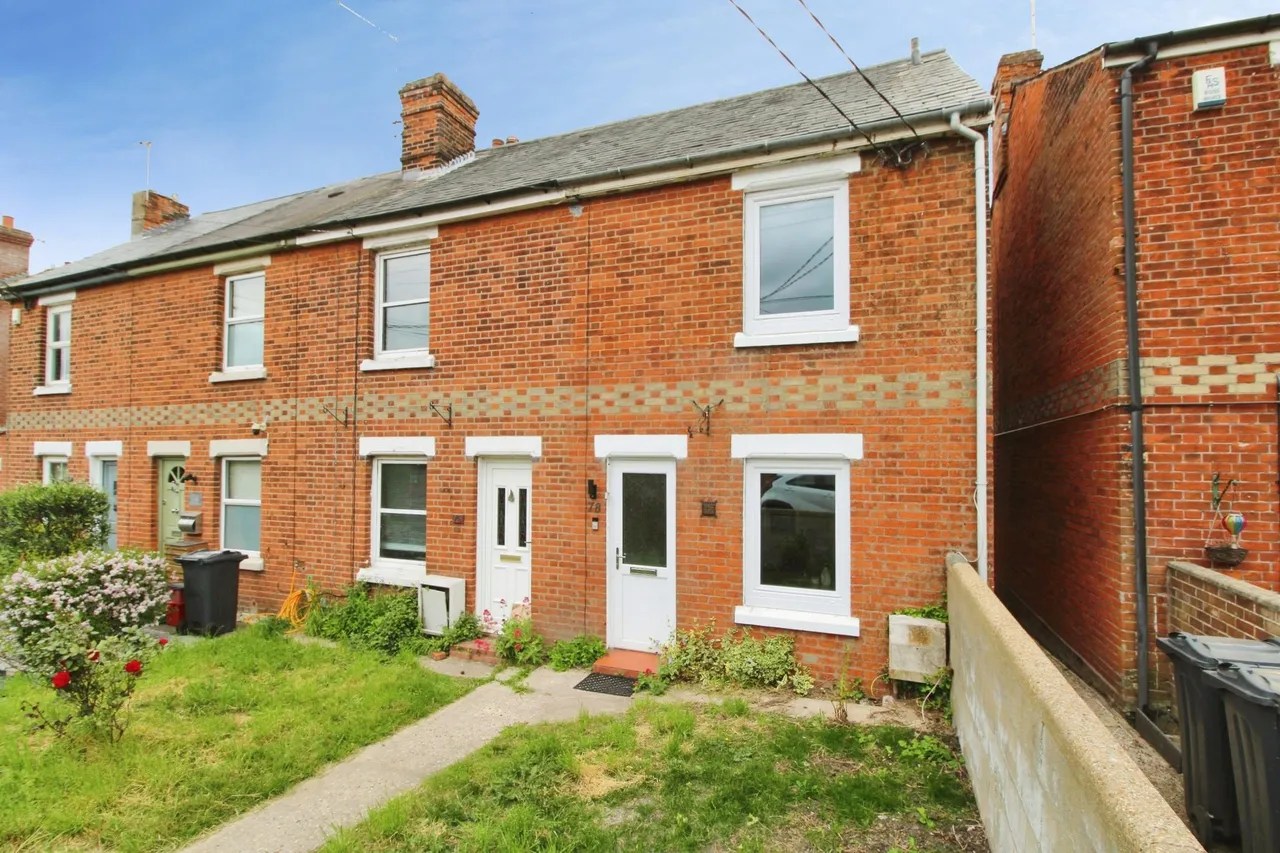 2 bed house for sale, Colchester Road, Manningtree, CO11