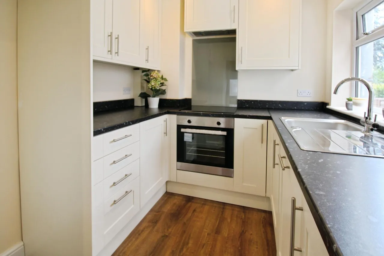 Colchester Road, Manningtree, CO11, photo 7