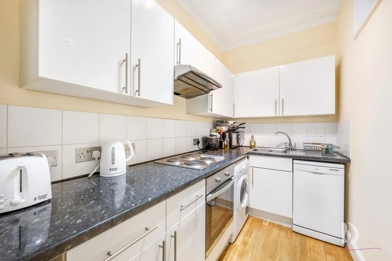 Castellain Road, Maida Vale, London, W9 1HA, photo 2