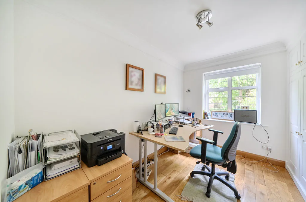 Bencombe Road, Purley CR8 4DQ, photo 8
