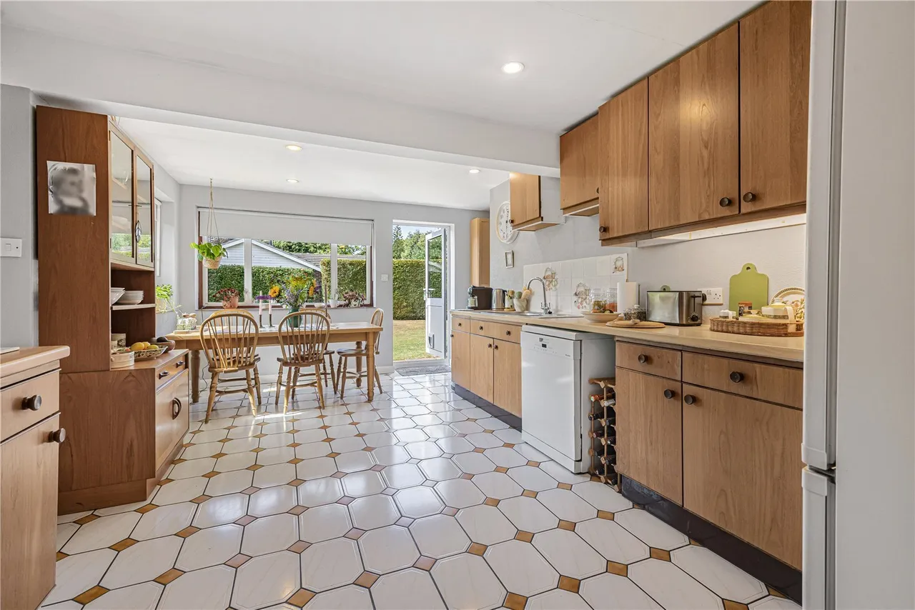 Makins Road, Henley-on-Thames, RG9, photo 5