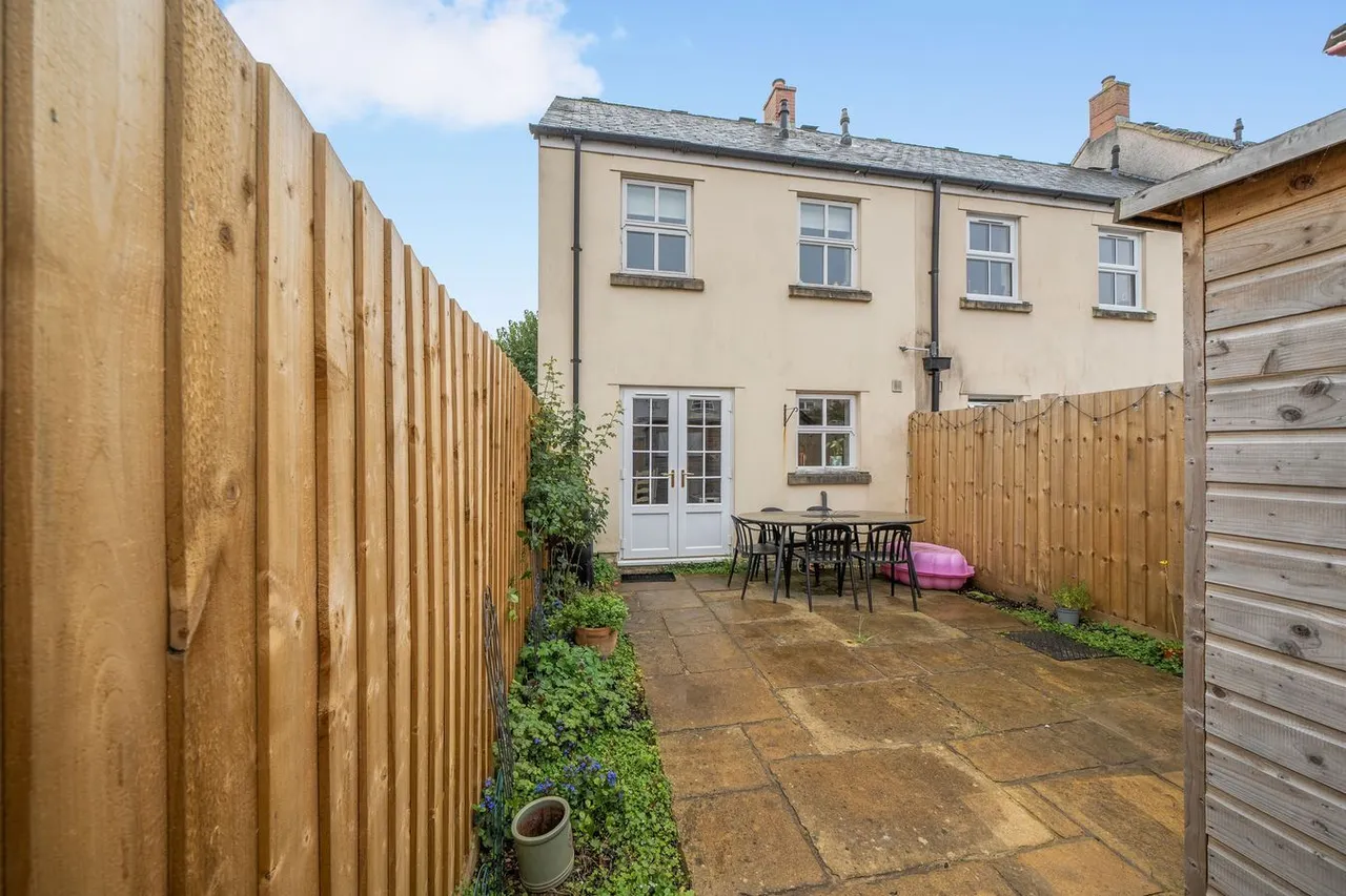 St Andrews Walk, Wells, BA5, photo 17
