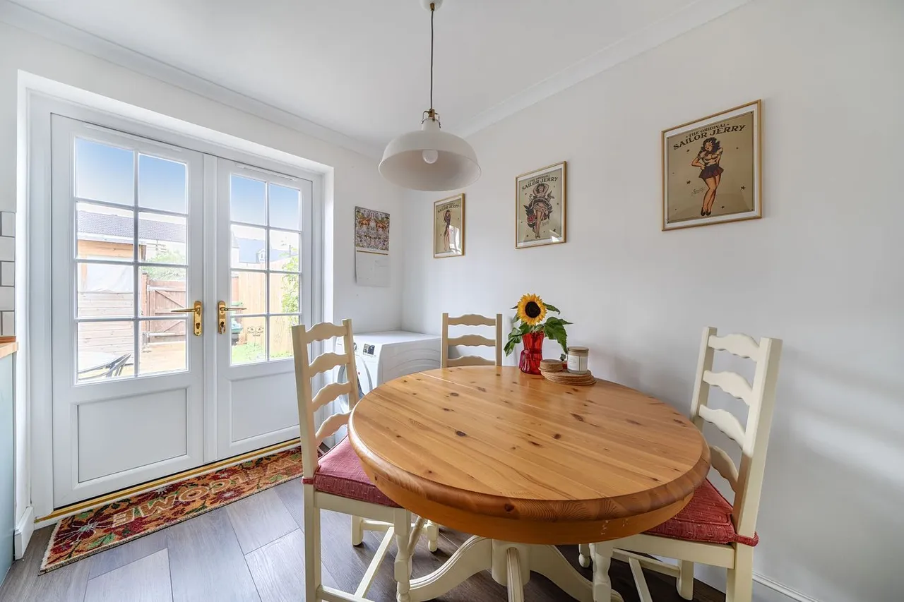 St Andrews Walk, Wells, BA5, photo 8