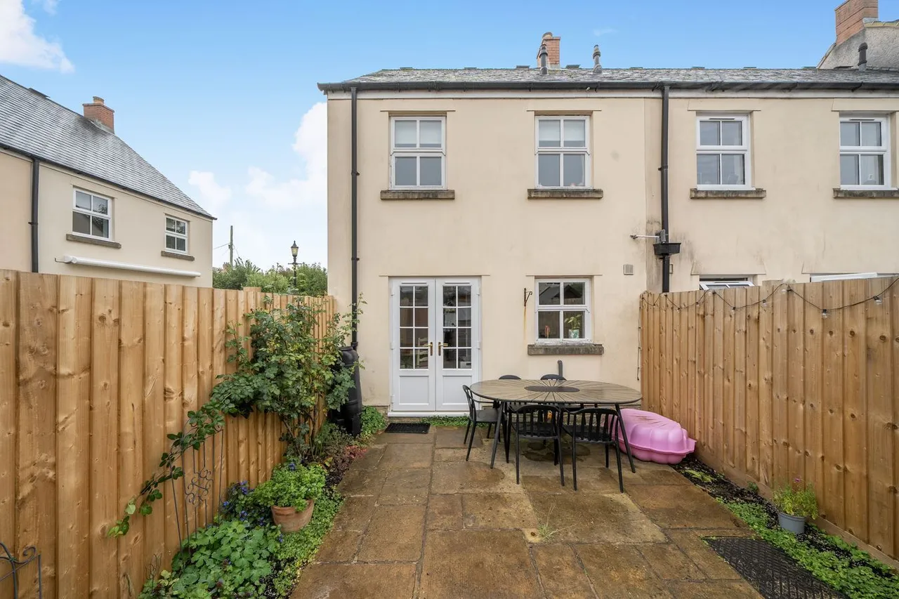 St Andrews Walk, Wells, BA5, photo 16
