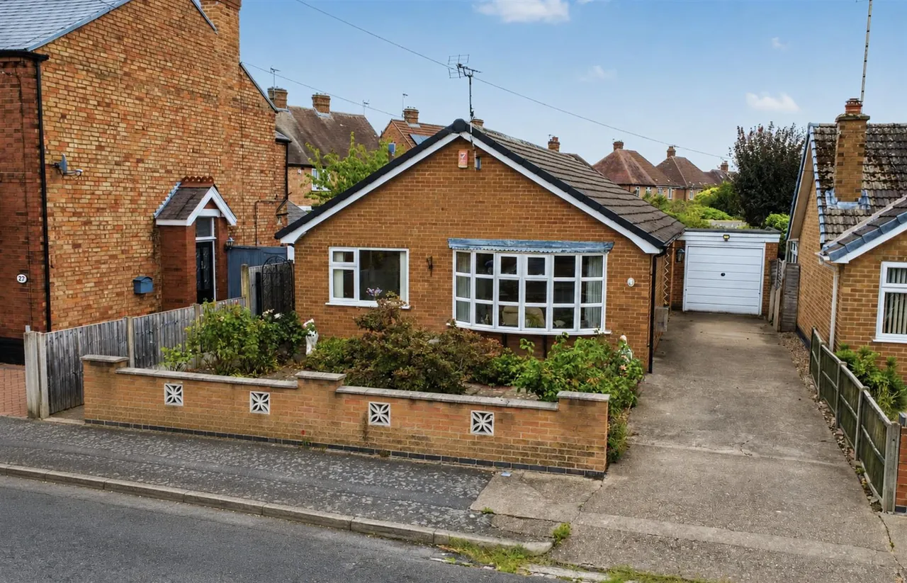 3 bed house for sale, Firs Street, Sawley, NG10