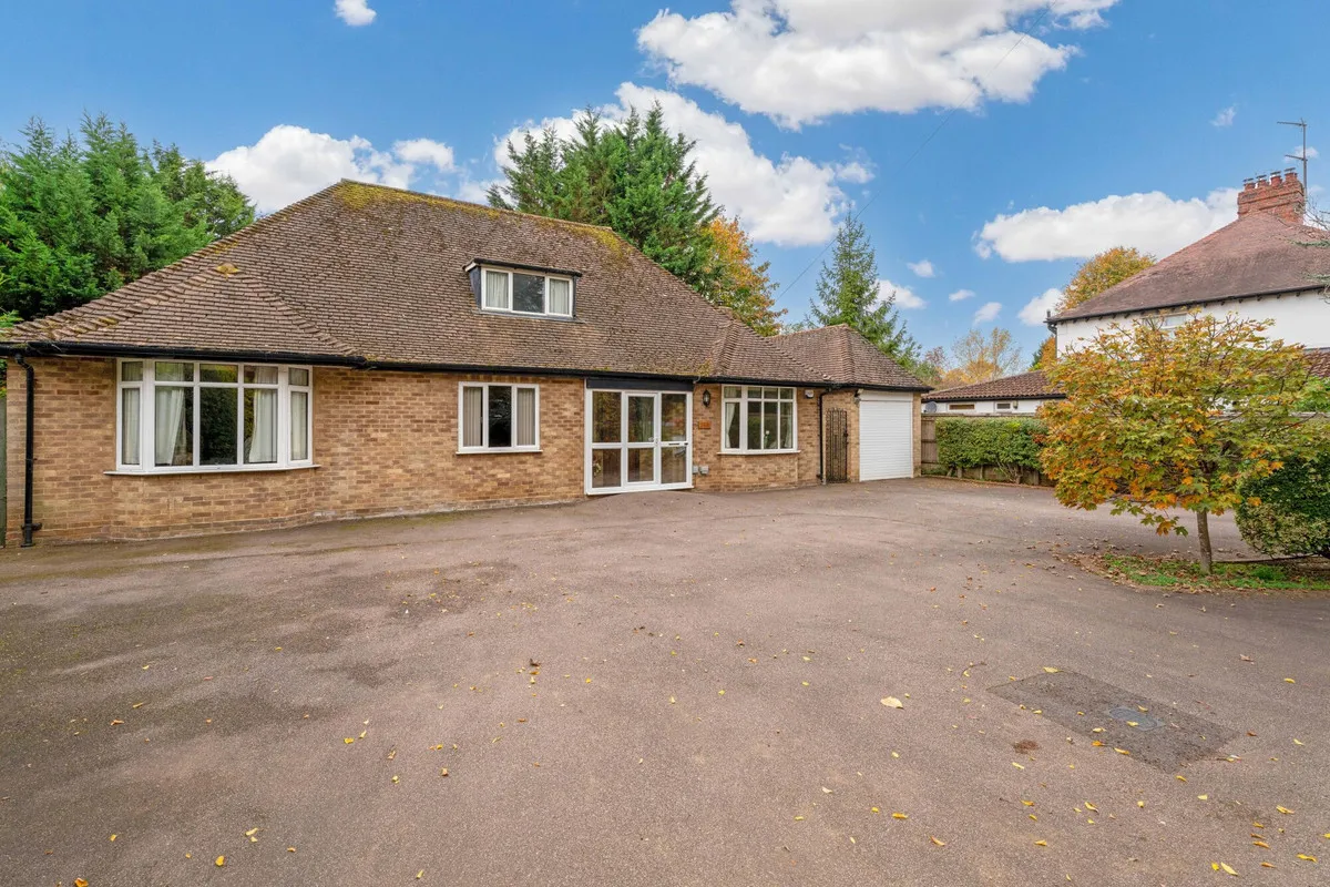 5 bed house for sale, Oxford Road, Banbury, OX16