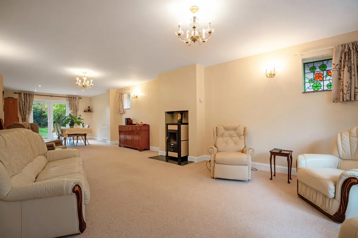 Oxford Road, Banbury, OX16, photo 3