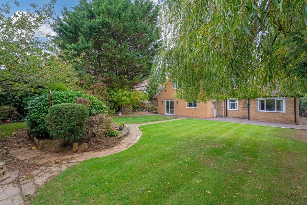 Oxford Road, Banbury, OX16, photo 30