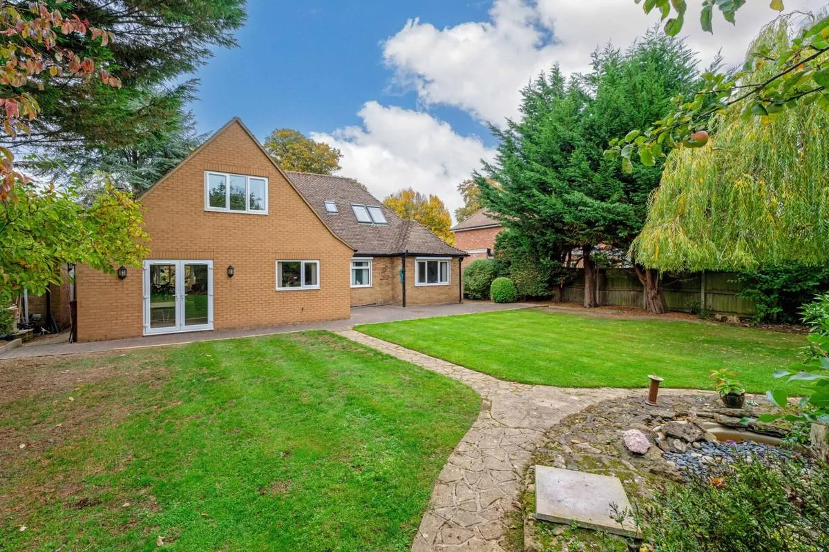 Oxford Road, Banbury, OX16, photo 33