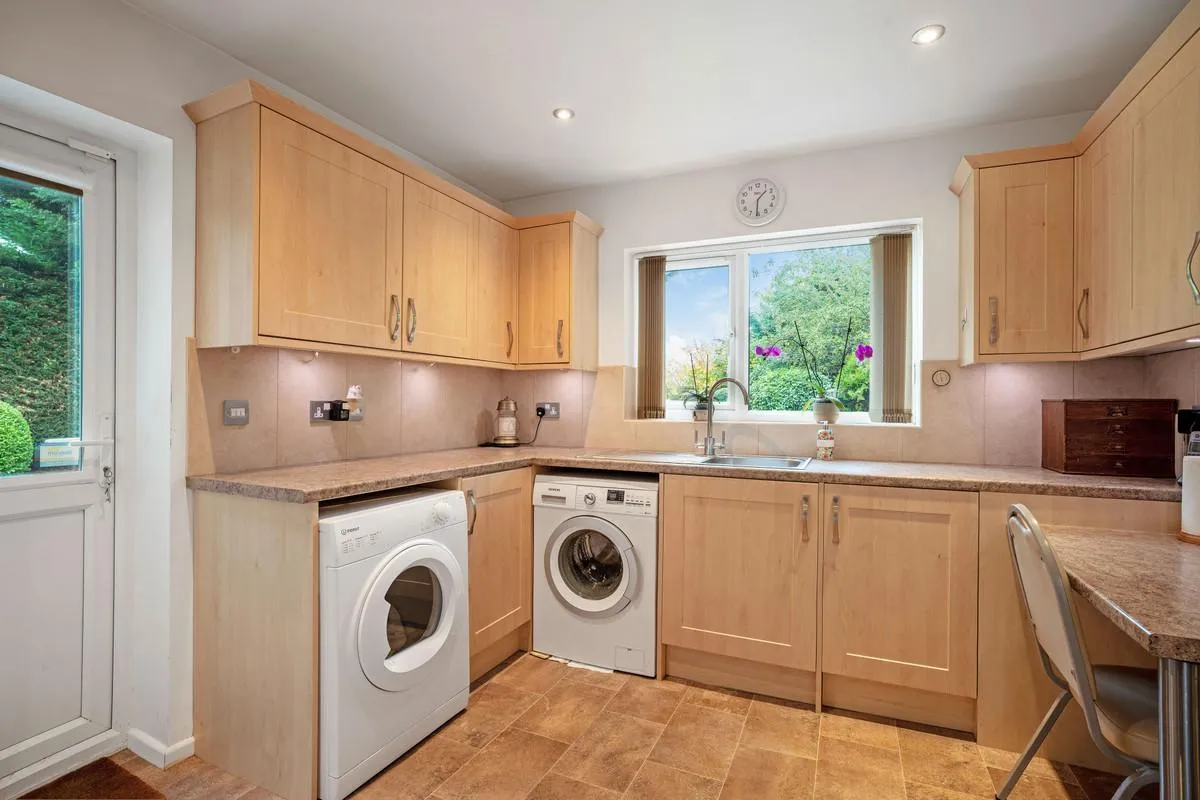 Oxford Road, Banbury, OX16, photo 17