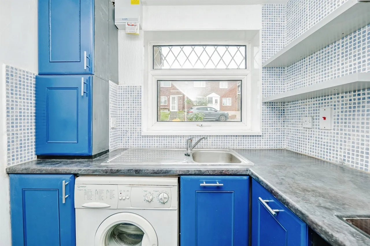 Hazeldene Avenue, Bridgend, CF31, photo 9