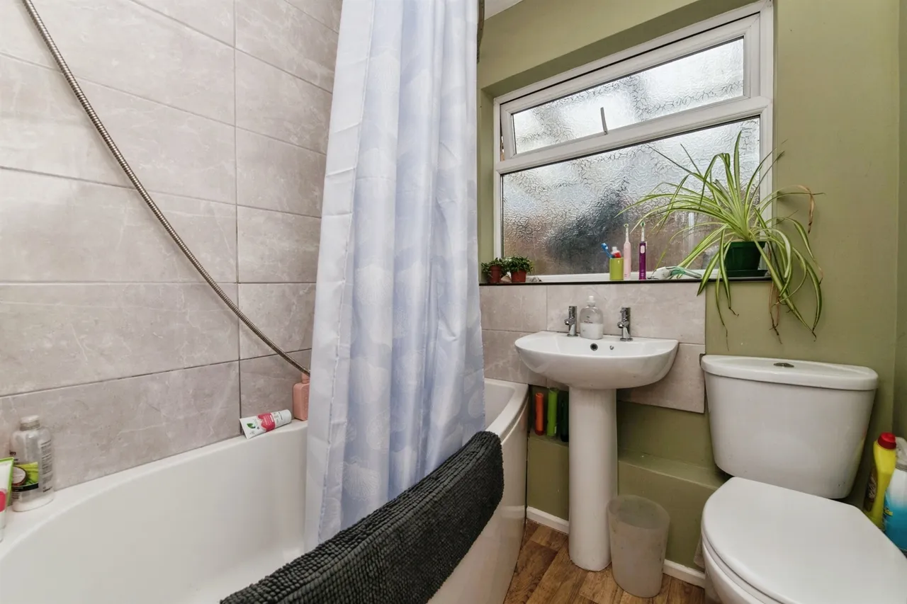 Chilcott Close, Tiverton, EX16, photo 12