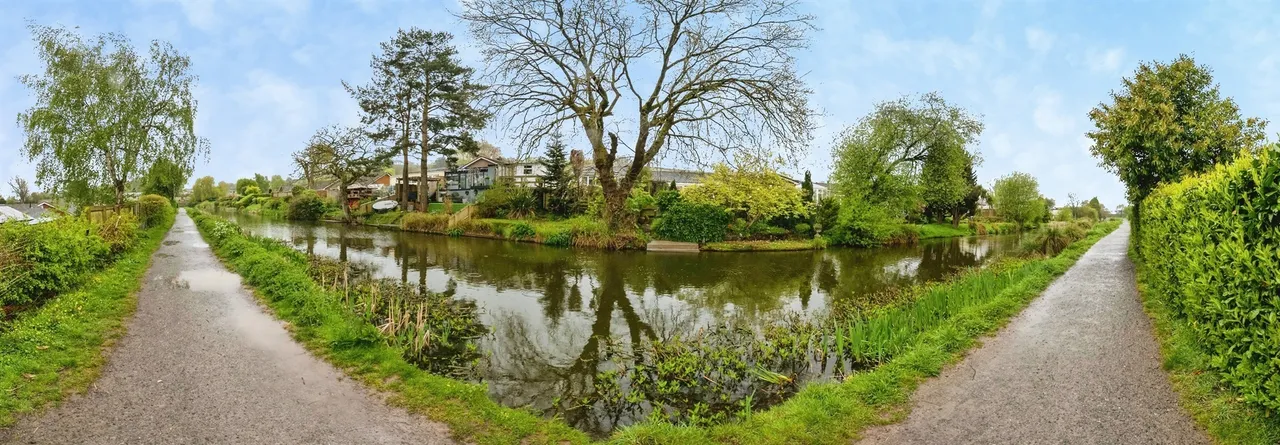 Chilcott Close, Tiverton, EX16, photo 16