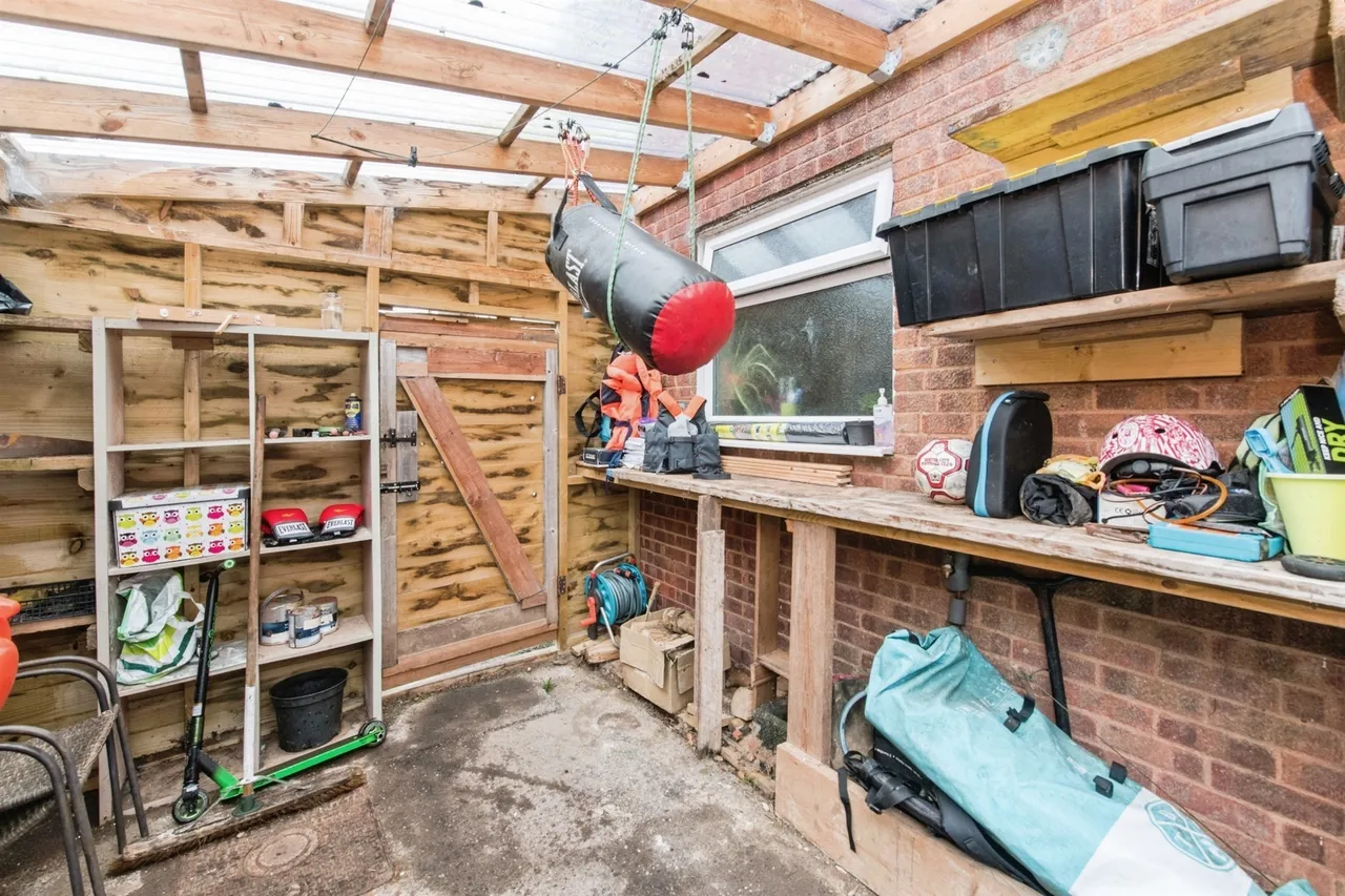 Chilcott Close, Tiverton, EX16, photo 14