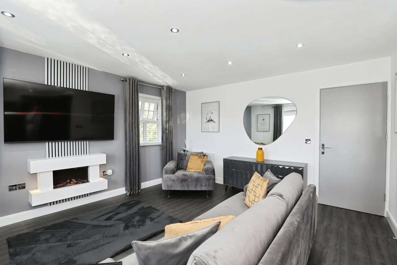 Regency Walk, Middlewich, Cheshire, CW10, photo 3