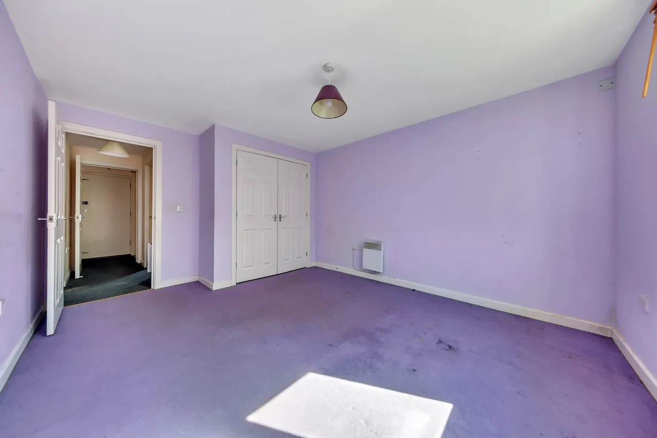 6 Royal Crescent, Newbury Park, Ilford, IG2 7NH, photo 16