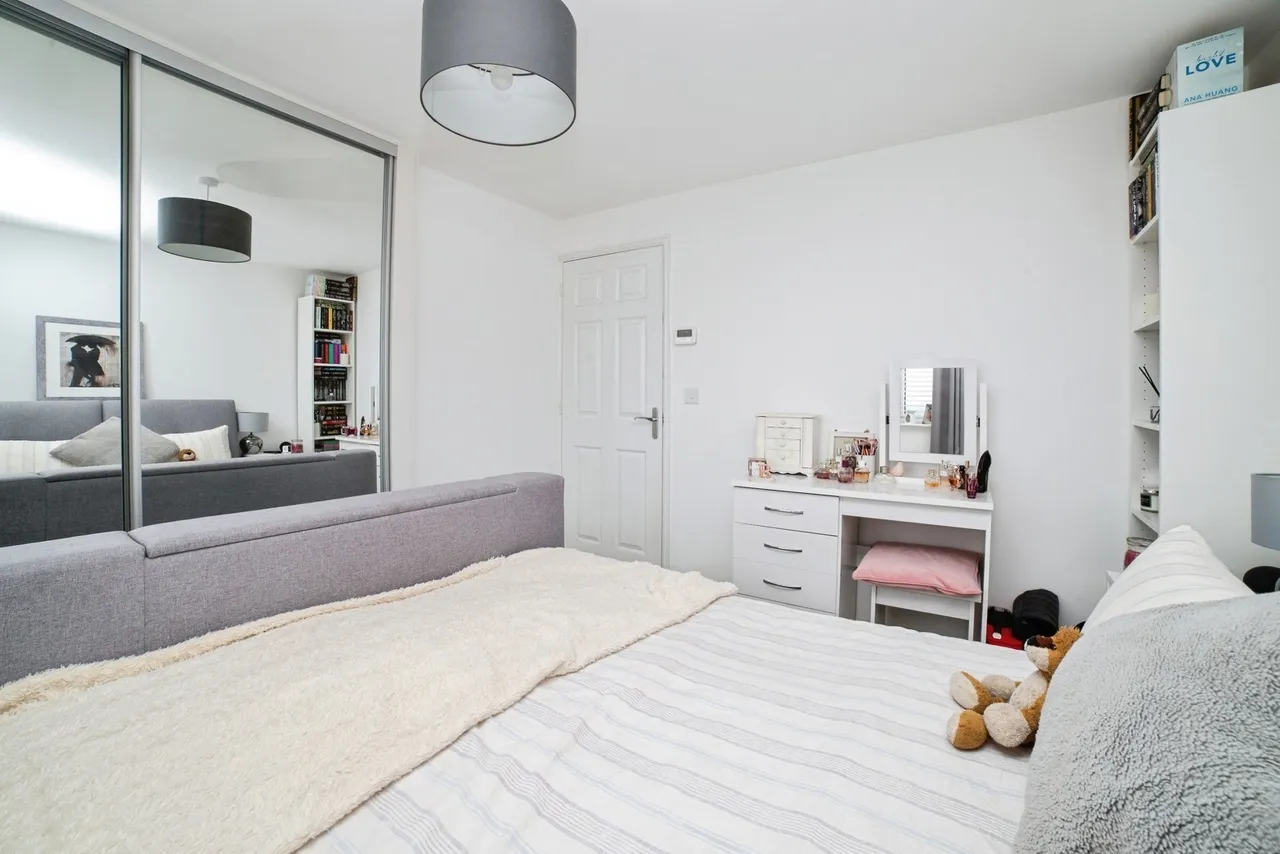 Rebecca Close, Sutton-in-Ashfield, Nottinghamshire, NG17, photo 9