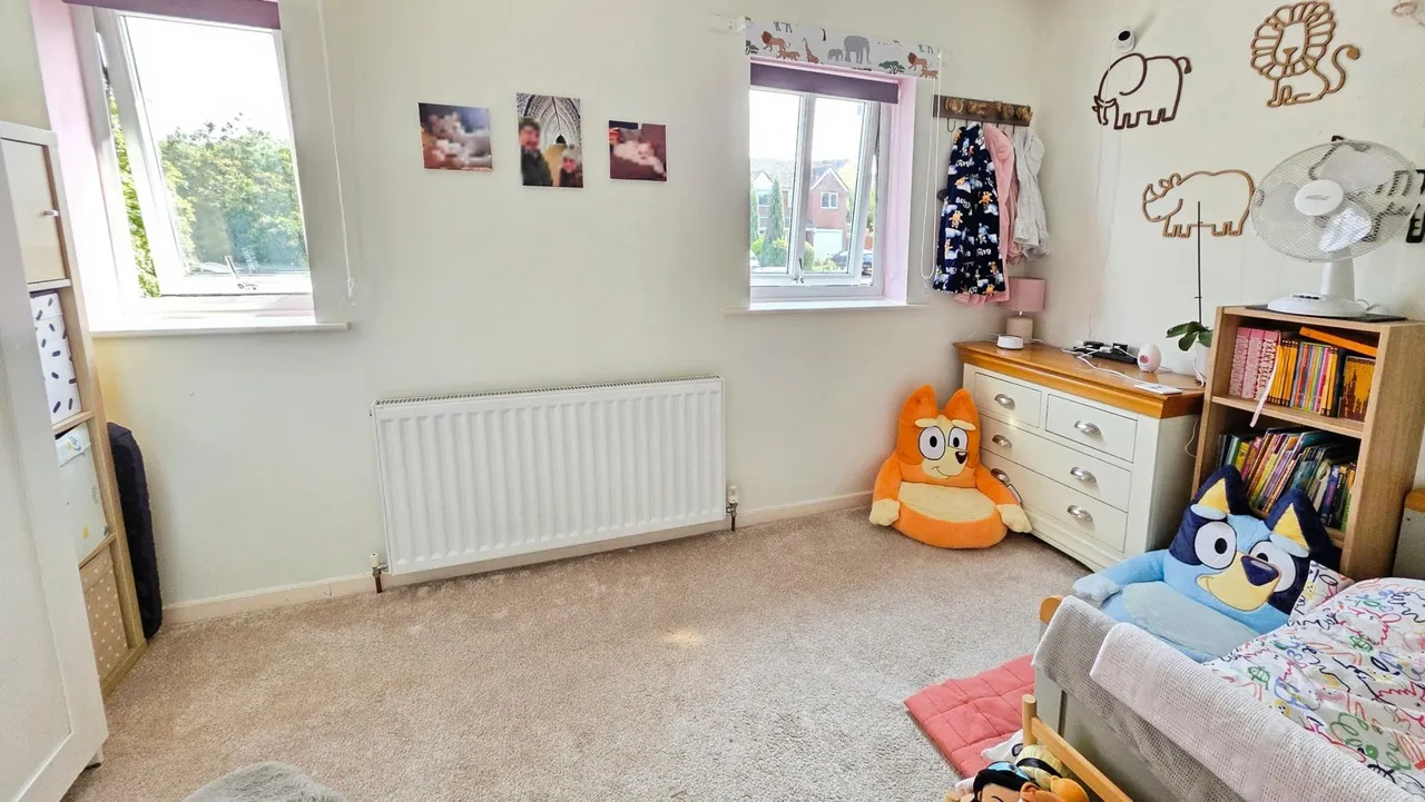 Hawks Way, Sleaford, NG34, photo 7