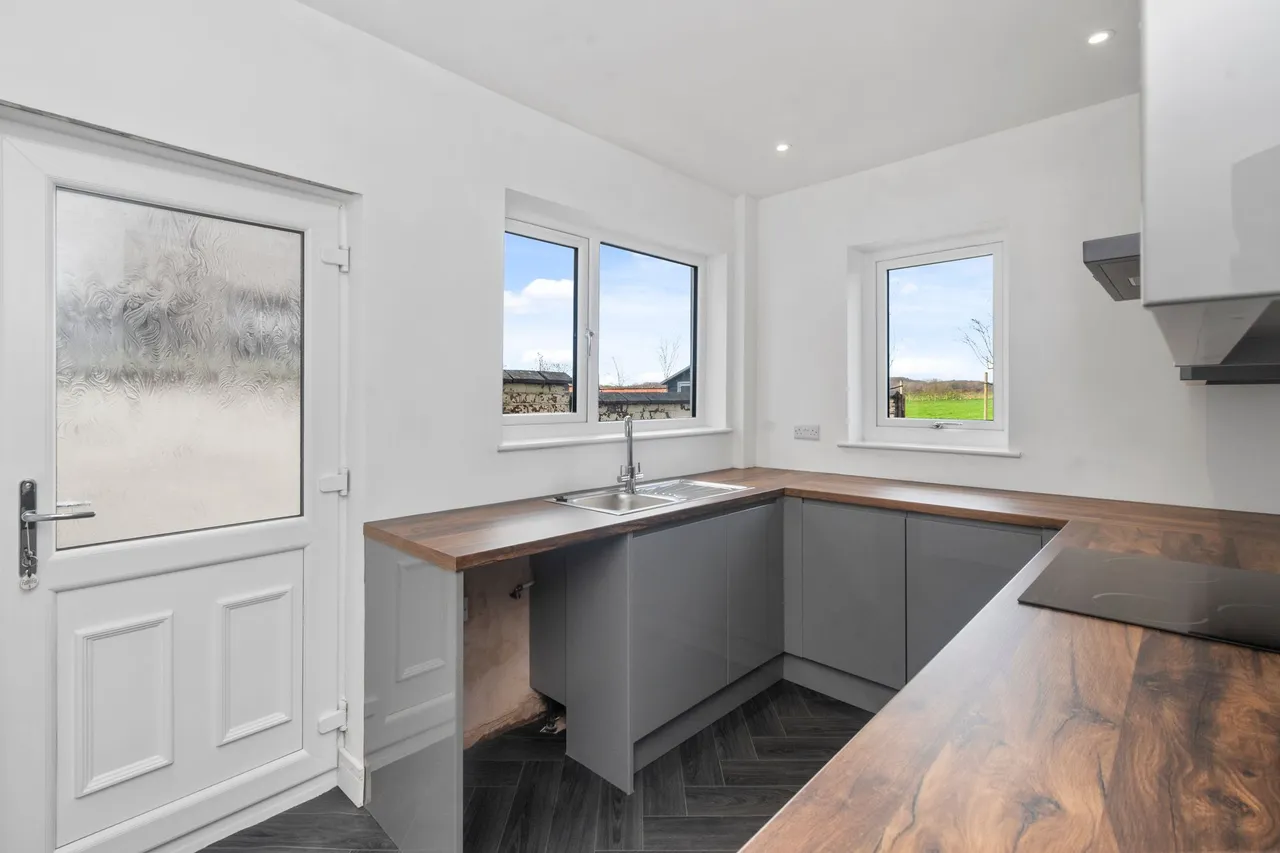 Bolton Road, Bamfurlong, Wigan, Wigan, WN2 5JZ, photo 12