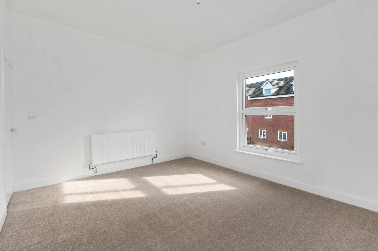 Bolton Road, Bamfurlong, Wigan, Wigan, WN2 5JZ, photo 19