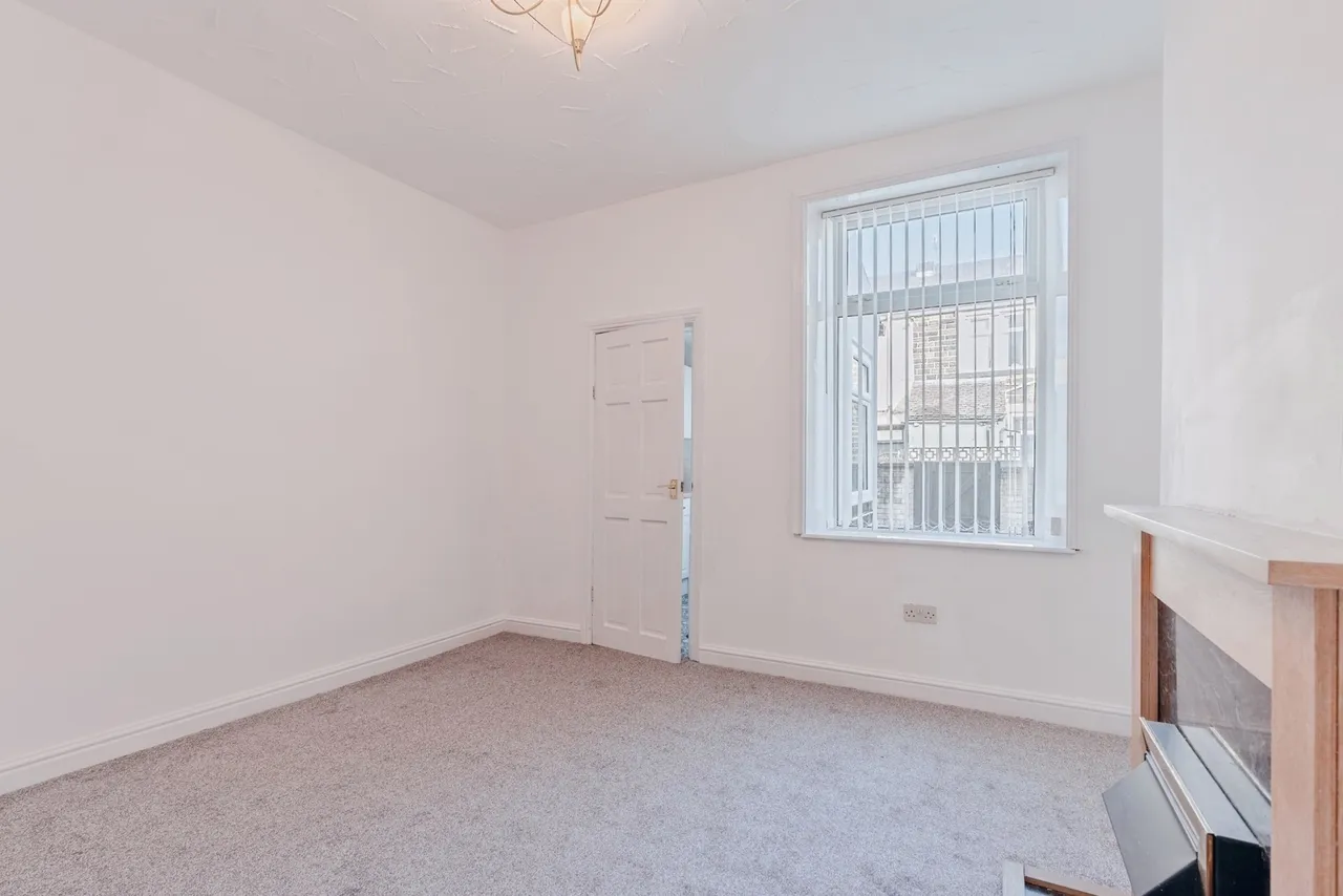 Brockenhurst Street, Burnley, BB10, photo 13