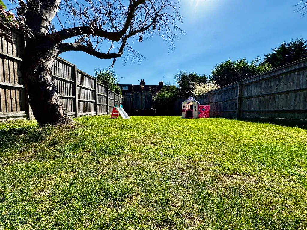 Kennet Road, Bourne End, SL8, photo 13