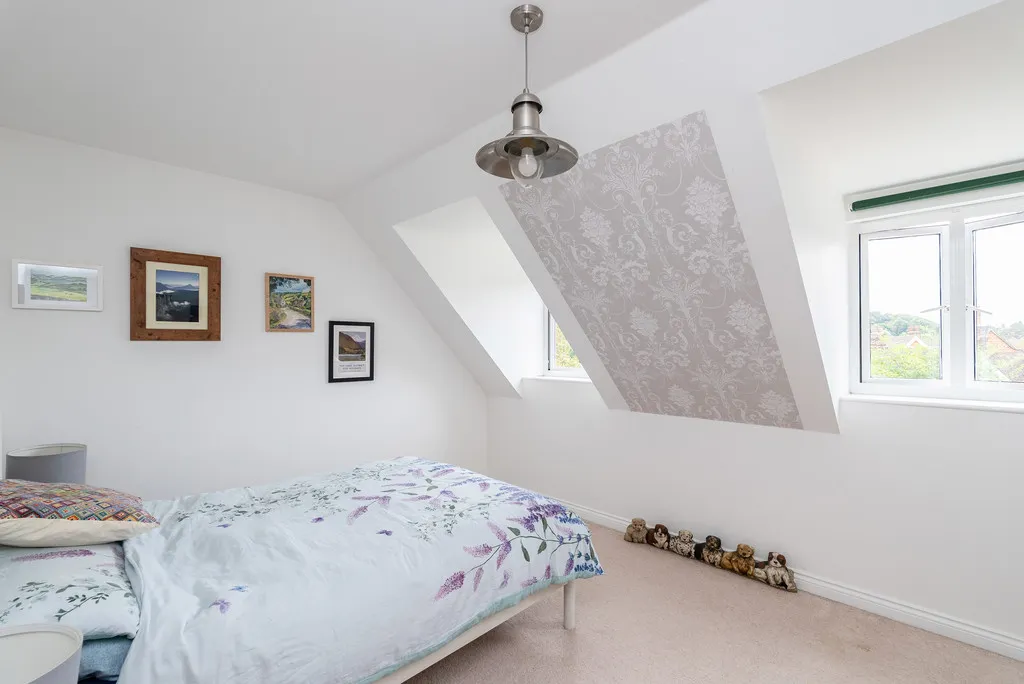Horsham Road, Dorking, RH4, photo 4