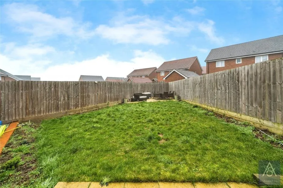 Stairs Lane, Steeple Claydon, MK18, photo 20
