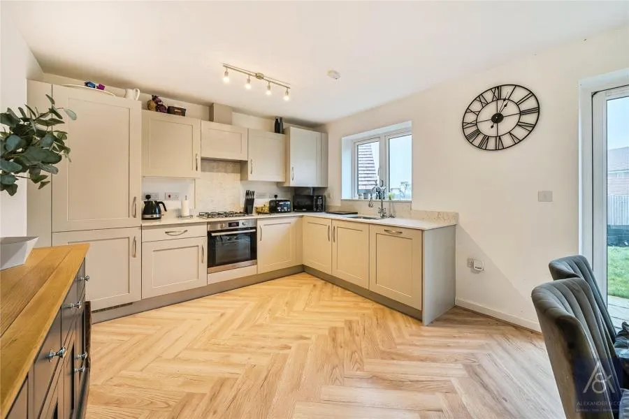 3 bed house for sale, Stairs Lane, Steeple Claydon, MK18