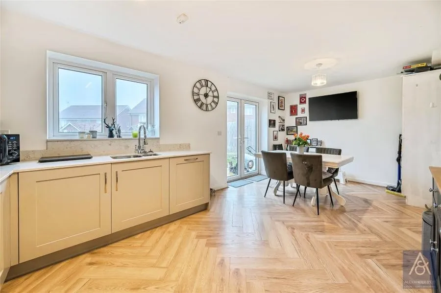Stairs Lane, Steeple Claydon, MK18, photo 6