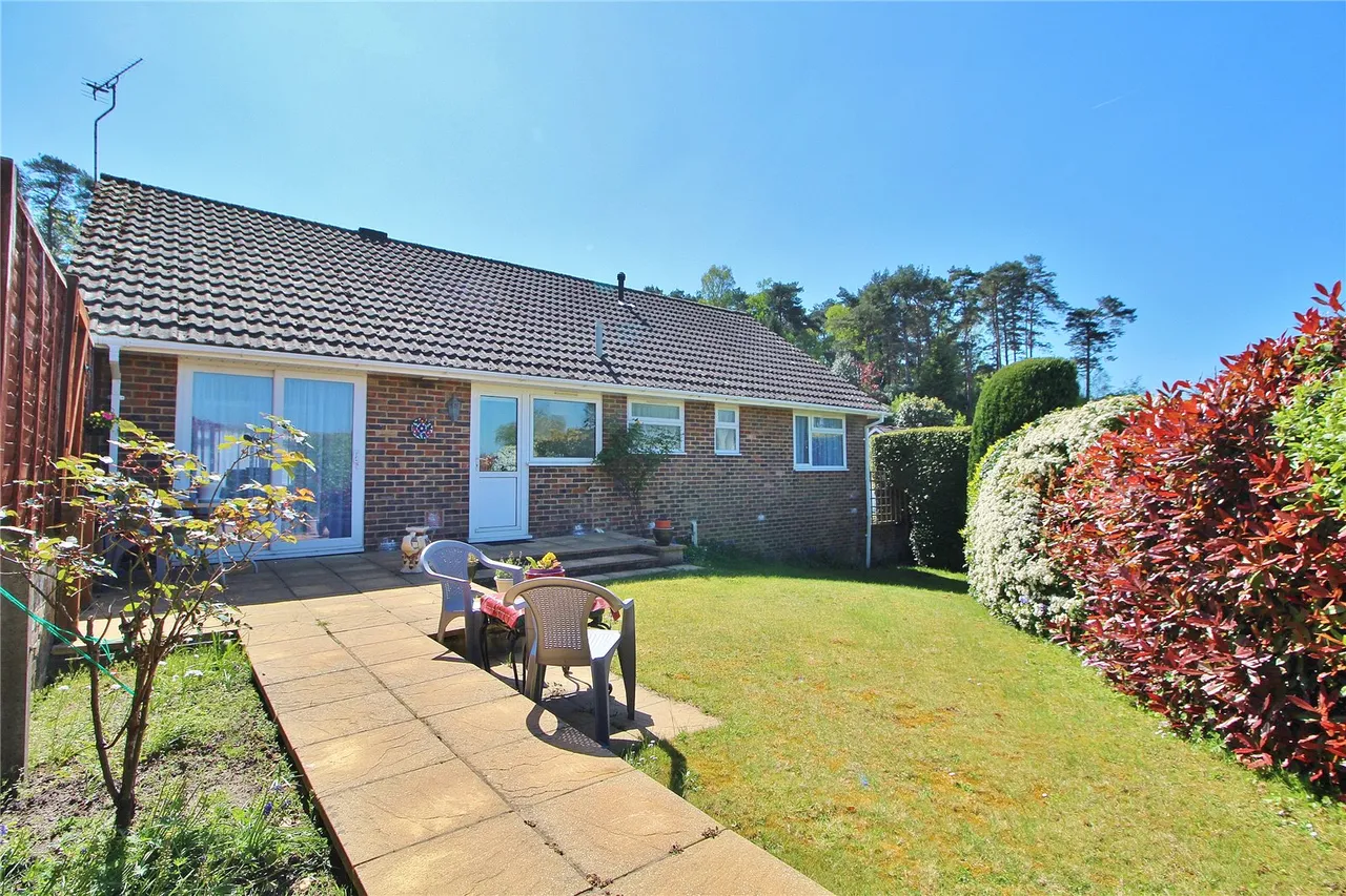 Woodside Close, Storrington, RH20, photo 15