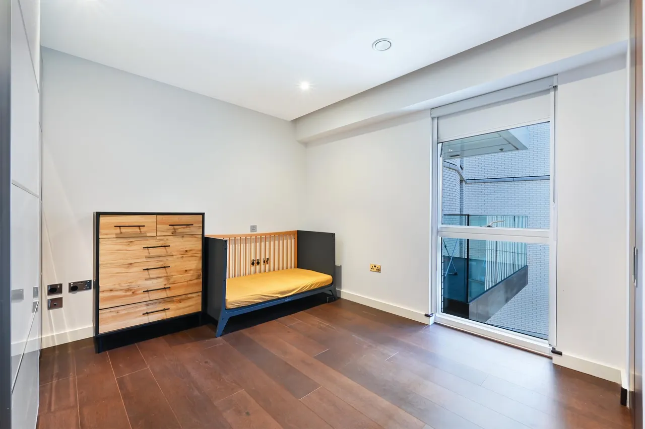 Lexington Gardens, Nine Elms, SW11, photo 8